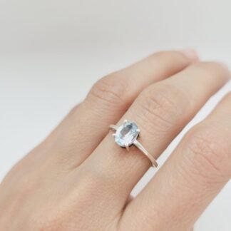 ANILLO OVAL 4 PUNTAS TOP. AZUL