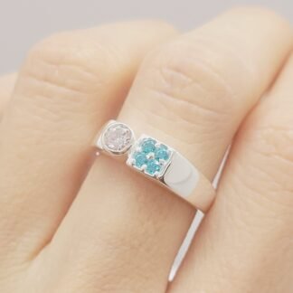 ANILLO COLEC QUADRADO DE CIRCONIAS