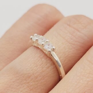 ANILLO 3 CIRCONIAS