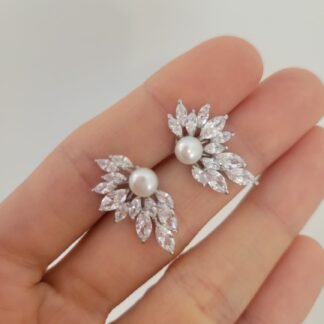 CARAVANA  CON PERLA BIWA PLATA 925 J03R004