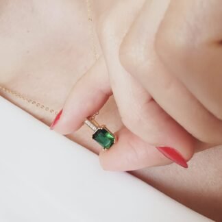 Cadena  Forcet Dorado con Dije Corte Esmeralda 45cm